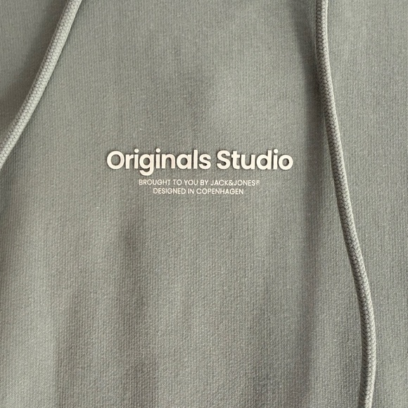 Jack & Jones Originals Studio Light Gray Hoodie - Picture 2 of 3